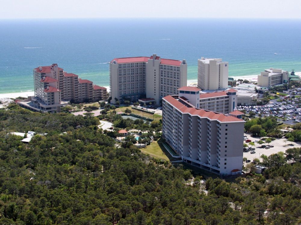 Topsl Beach And Racquet Resort By Wyndham Vacation شاطئ ميرامار المظهر الخارجي الصورة